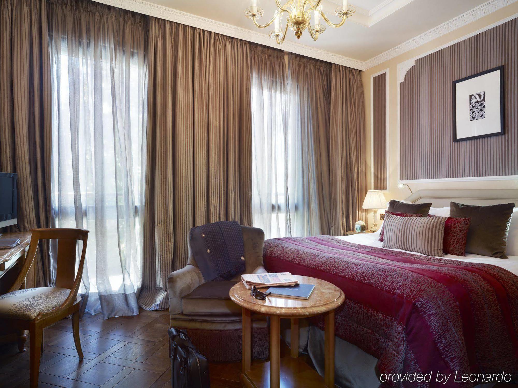 Baglioni Hotel Carlton - The Leading Hotels Of The World Milan Ruang foto