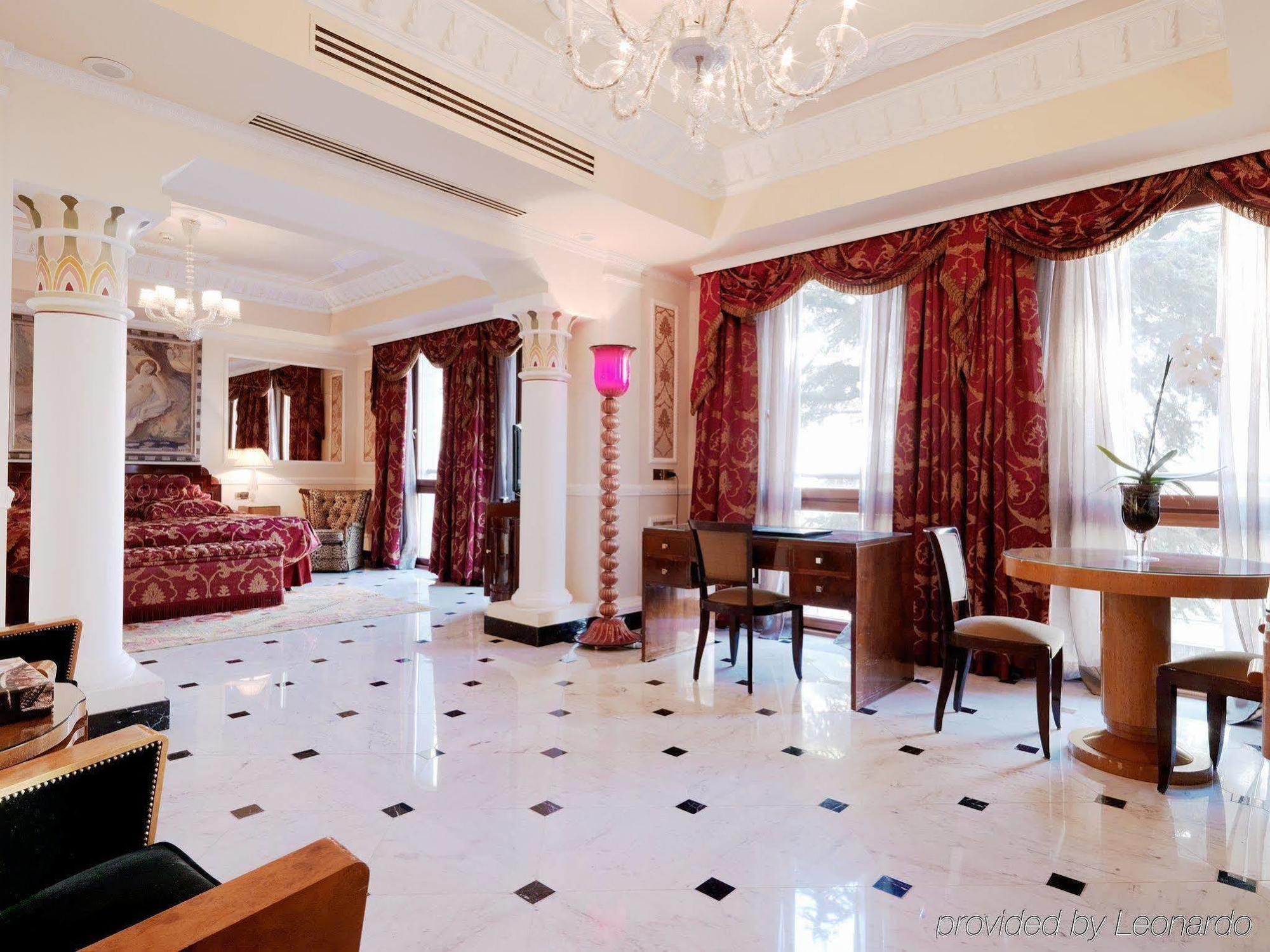 Baglioni Hotel Carlton - The Leading Hotels Of The World Milan Ruang foto