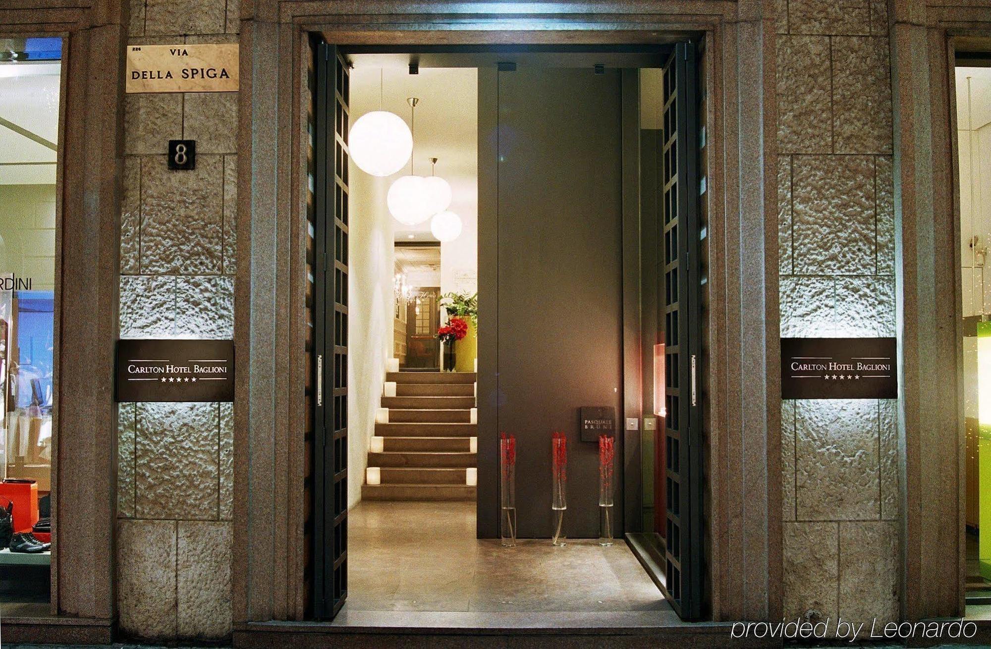 Baglioni Hotel Carlton - The Leading Hotels Of The World Milan Bagian luar foto